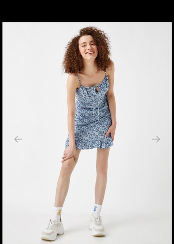 Mavi Askılı Çiçek Desenli Mini Elbise - Görsel 2