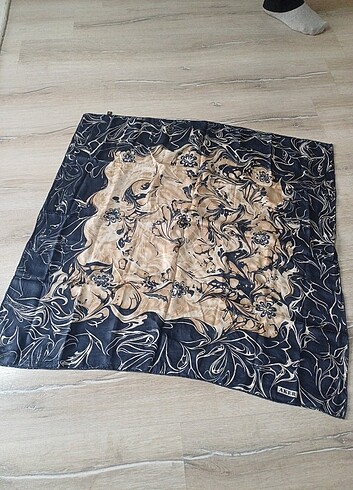 Aker silk ipek esarp
