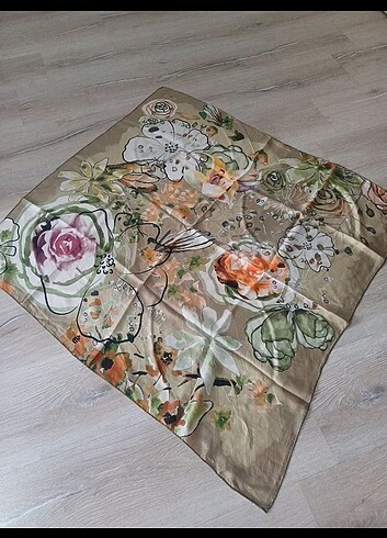 İpek silk esarp