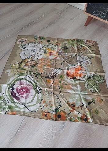 Beden İpek silk esarp
