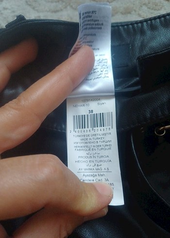 Siyah Kemerli Deri Mini Şort - Görsel 5