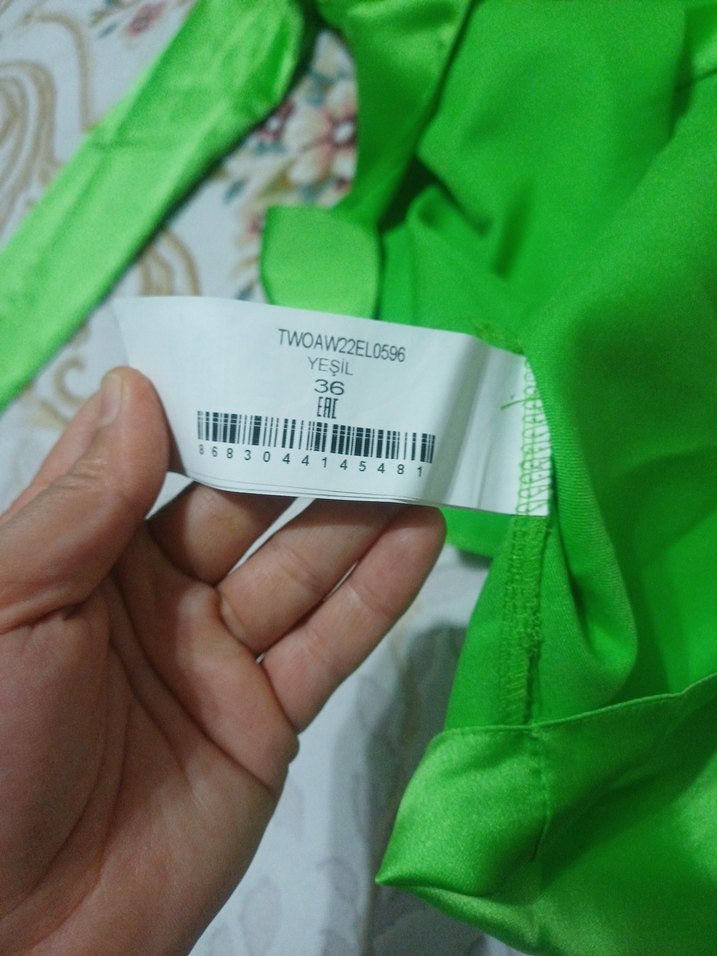 Uzun Kollu Yeşil Kadın Elbise - Görsel 5