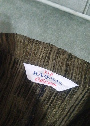 Düğmeli Kahverengi Keten Kadın Blazer - Görsel 3