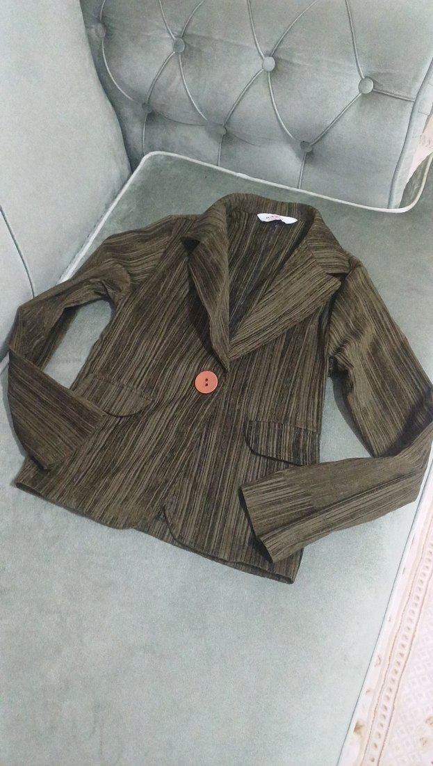 Düğmeli Kahverengi Keten Kadın Blazer - Görsel 2