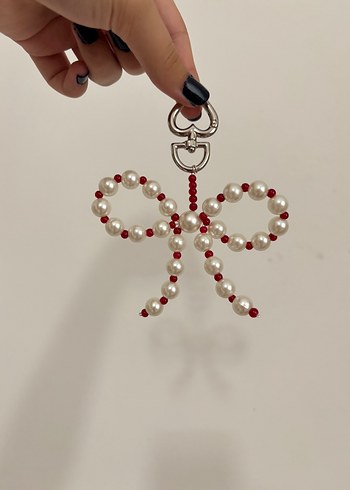  Beden Boncuklu Kırmızı Fiyonk Anahtarlık