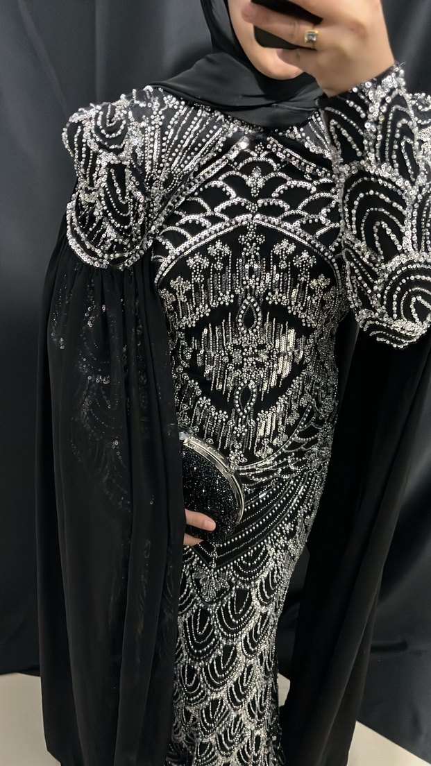 Desenli Siyah Uzun Kollu Uzun Abiye - Görsel 4