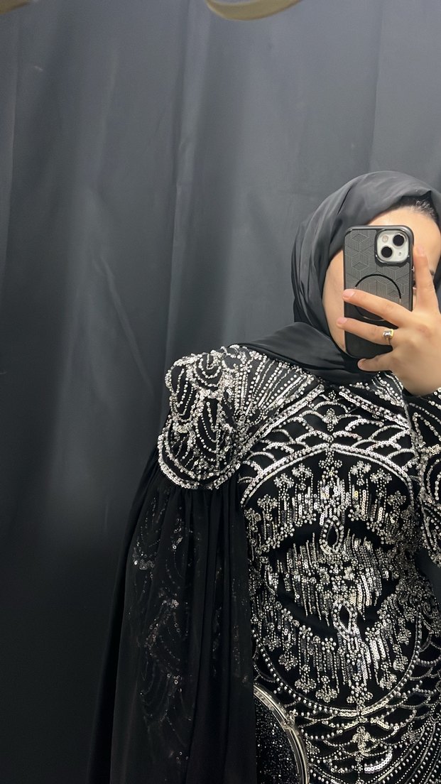 Desenli Siyah Uzun Kollu Uzun Abiye - Görsel 3