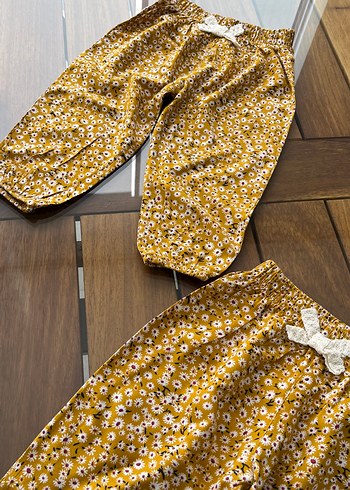 Sarı Desenli Düğmeli Kız Çocuk Salaş Pantolon - Görsel 4