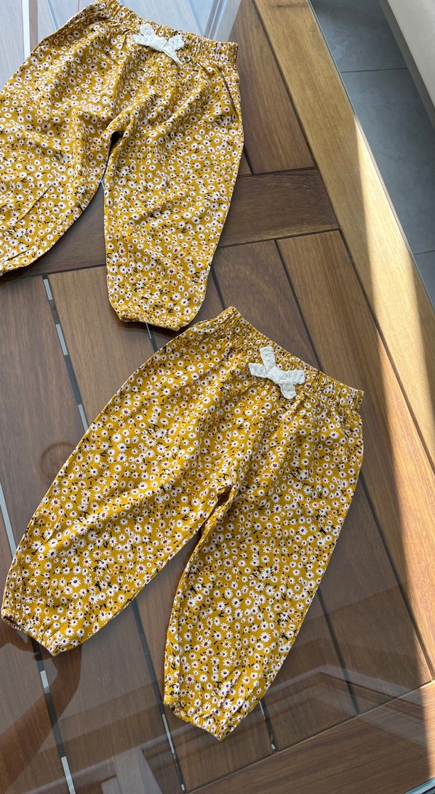 Sarı Desenli Düğmeli Kız Çocuk Salaş Pantolon - Görsel 2