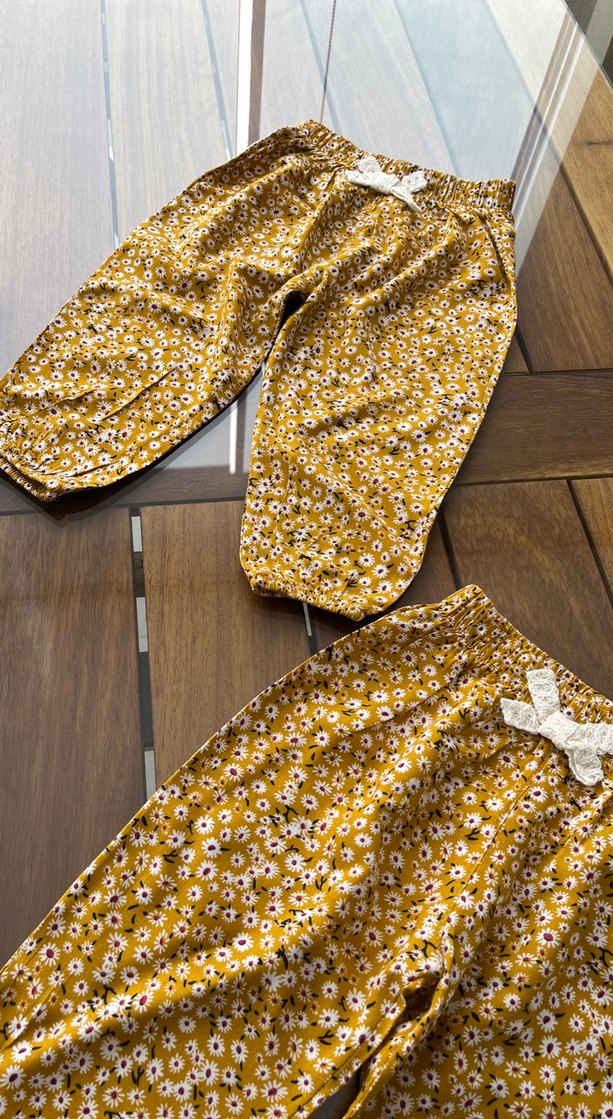 Sarı Desenli Düğmeli Kız Çocuk Salaş Pantolon - Görsel 4