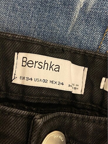 34 Beden Bershka şort