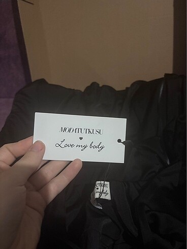 Göğüs dekolteli abiye sırtı bağlama abiye - Görsel 6