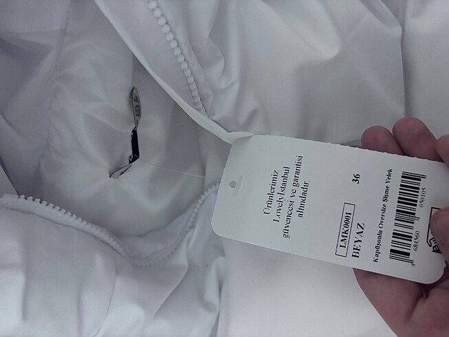 Kapşonlu oversize şişme yelek - Görsel 7