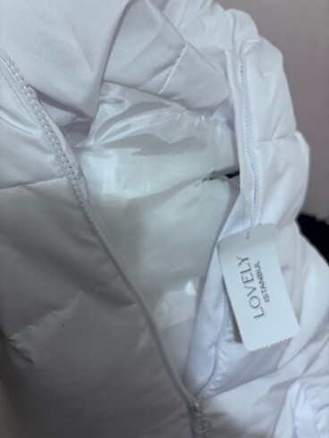 Kapşonlu oversize şişme yelek - Görsel 8