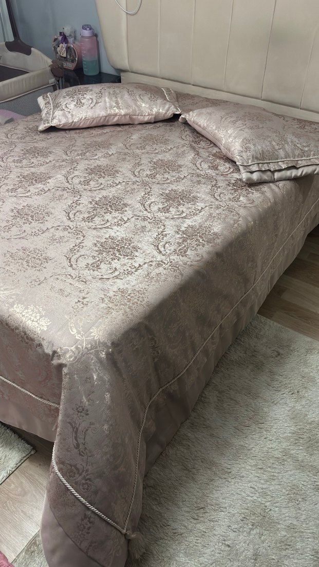 Bej Nakışlı Gri Desenli Yatak Örtüsü - Görsel 4