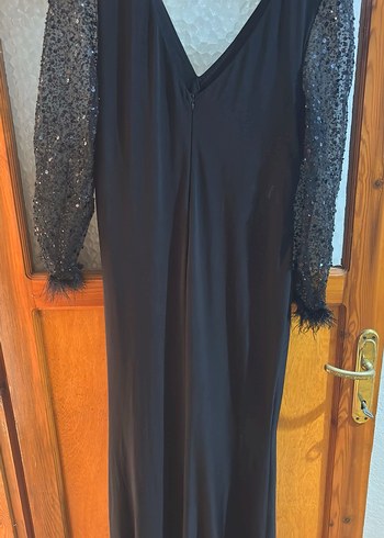 Uzun Siyah V Yaka Gotik Abiye Elbise - Görsel 3