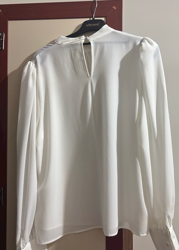 Beyaz Pilili Uzun Kollu Kadın Bluz - Görsel 4