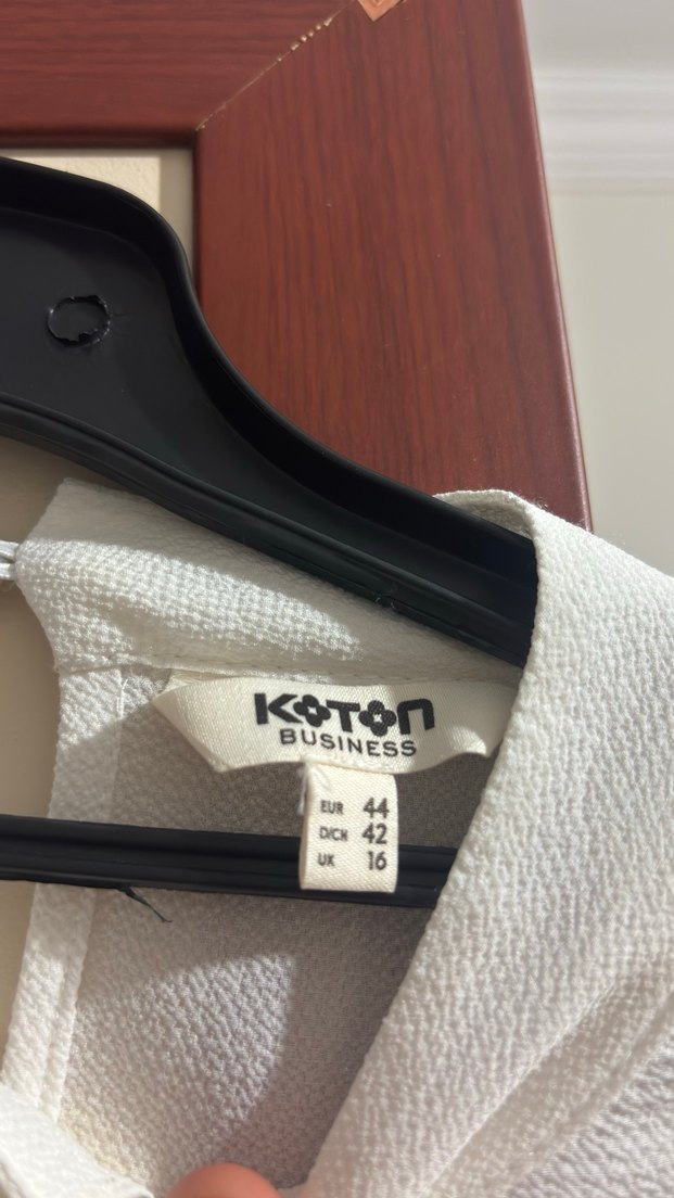 Beyaz Pilili Uzun Kollu Kadın Bluz - Görsel 2