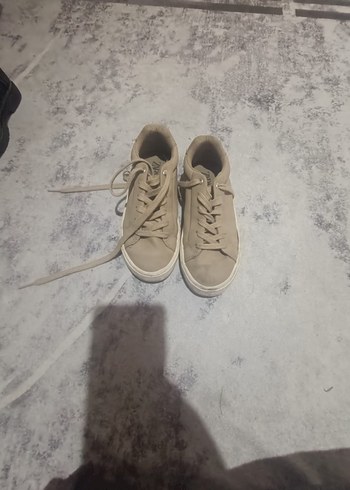 Bej Süet Stiletto Topuklu Kadın Spor Ayakkabı