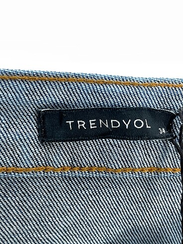 34 Beden çeşitli Renk Trendyol & Milla Büstiyer %70 İndirimli.