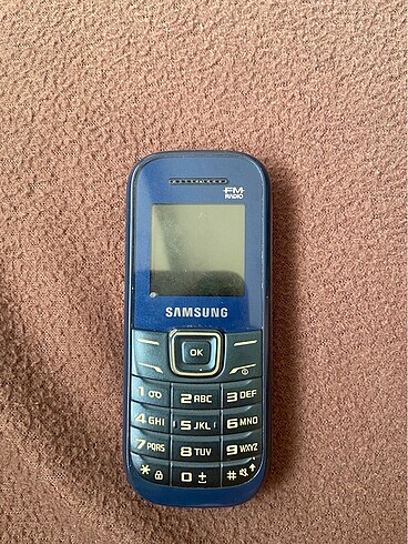 Samsung tuşlu telefon