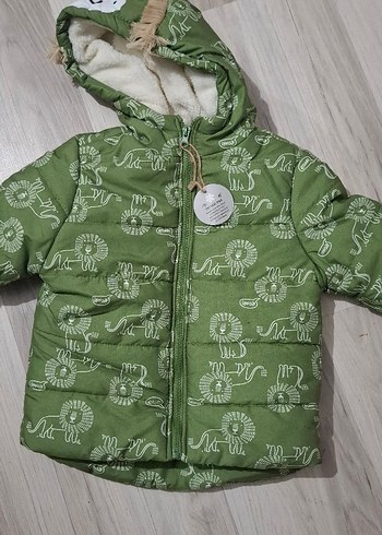 1. 2.3 yas var Kapüşonlu, Kürklü Yeşil Erkek Çocuk Mont