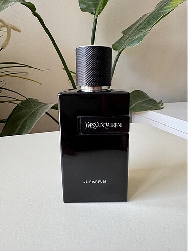 YVESSAİNTLAURENT LE PARFÜM EDP 100 ML