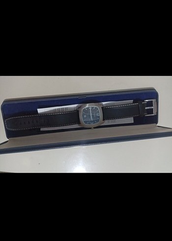 Fossil Siyah Deri Kordonlu Klasik Saat - Görsel 2