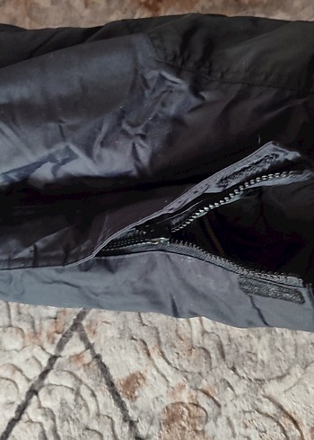 Siyah Kayak Pantolonu Askılı - Görsel 3