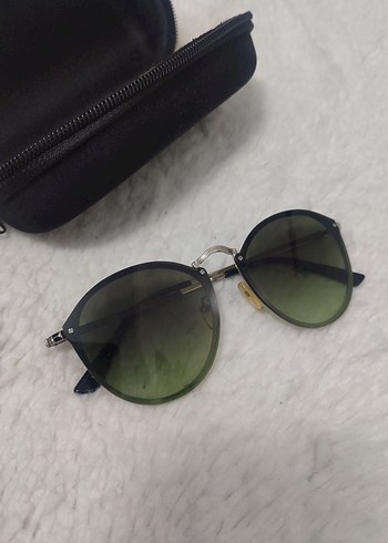 Koyu Yeşil/ Haki Kadın Güneş Gözlüğü - Görsel 2