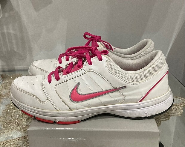 Orjinal nike spor ayakkabı