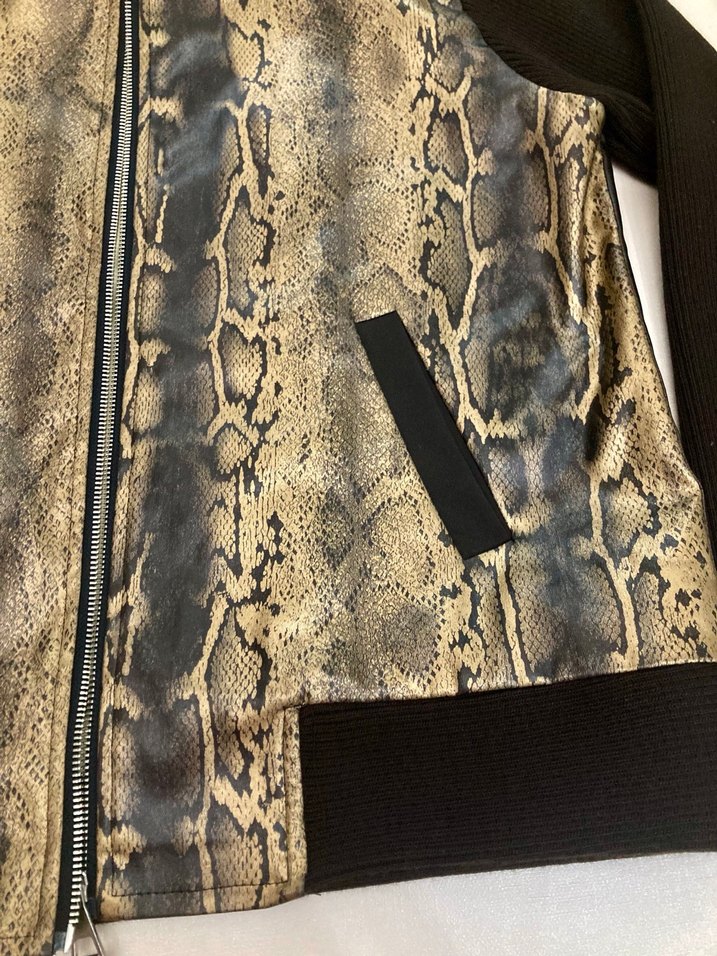 Yeni Yıldırım Güngör marka suni deri mont - Görsel 5