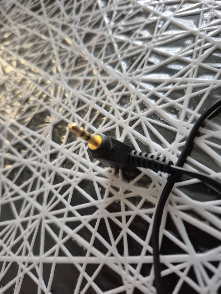 Siyah Kulak Üstü Mikrofonlu Kulaklık - Görsel 2