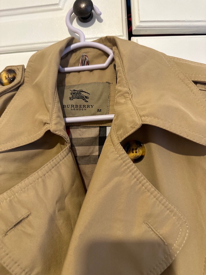 Bej Uzun Kemerli Kadın Trençkot - Görsel 2