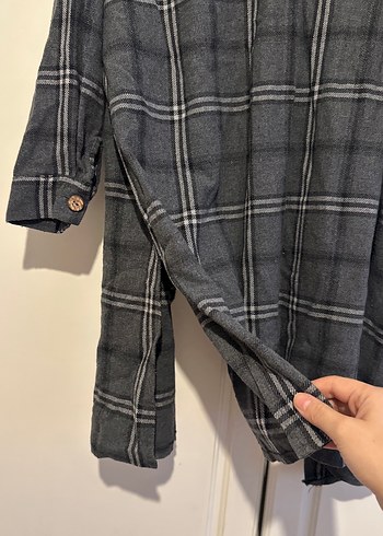 Gri Ekose Düğmeli Kadın Gömlek - Görsel 3