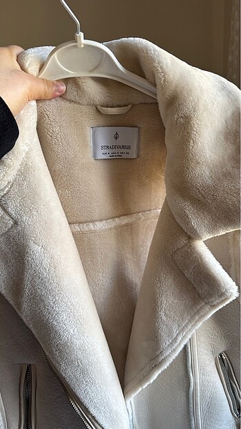 Stradivarius suni kürklü ceket