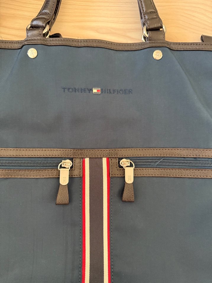 Tommy Hilfiger Lacivert Spor Çanta - Görsel 4
