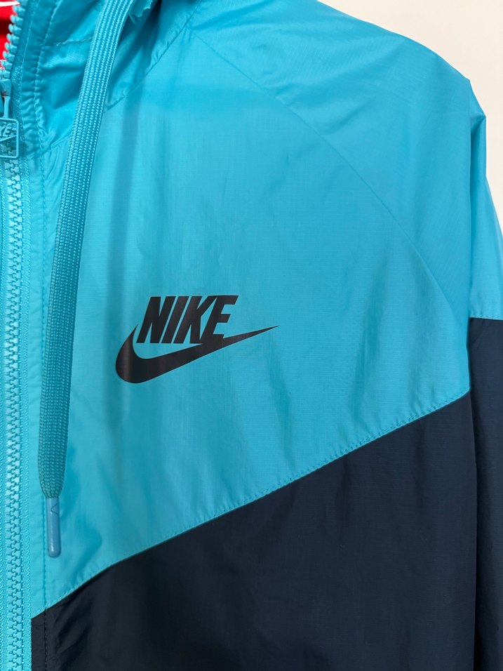 Nike Mont - Görsel 3