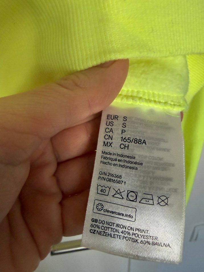 Sarı Fermuarlı Kısa Sweatshirt - Görsel 3