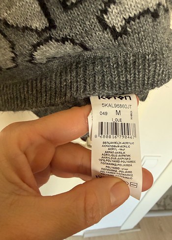 Gri Köpekli Kadın Triko Kazak - Görsel 4