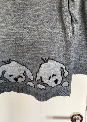 Gri Köpekli Kadın Triko Kazak - Görsel 3