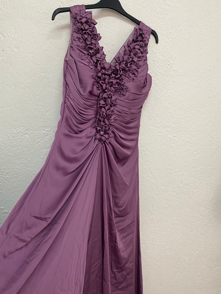 Mor Fırfırlı V Yaka Saten Kadın Abiye Elbise - Görsel 4