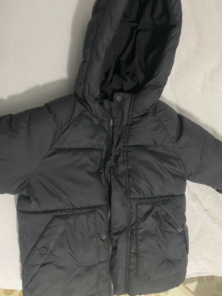 ZARA Siyah Kapüşonlu Erkek Çocuk Kaban - Görsel 2