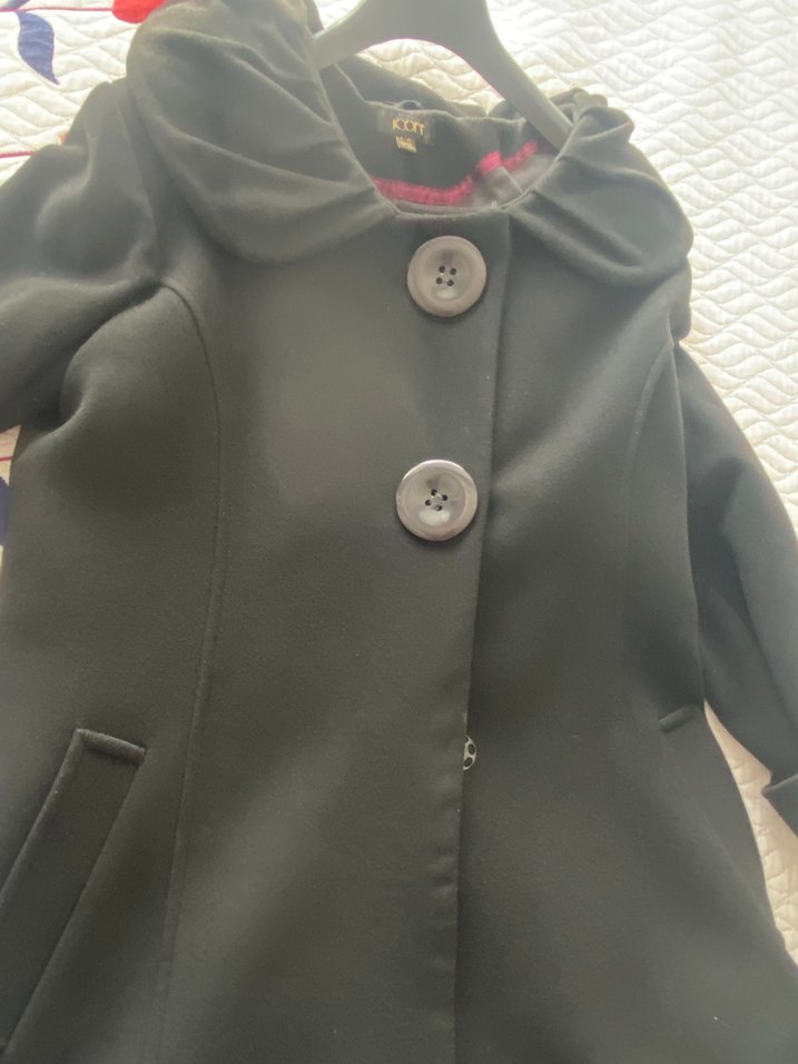 Düğmeli siyah kaşe  kaban - Görsel 2