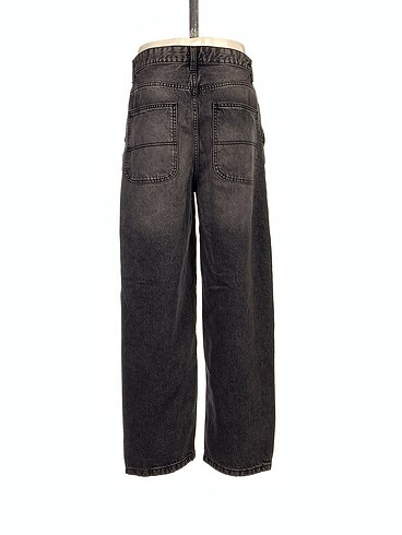 38 Beden Bershka Jean / Kot %70 İndirimli.