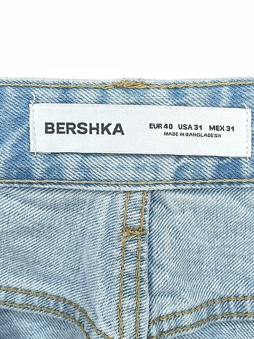 40 Beden çeşitli Renk Bershka Bermuda / Kapri p İndirimli.