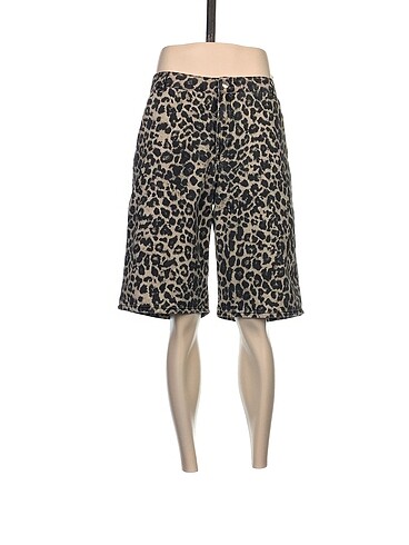 Bershka Bermuda / Kapri p İndirimli.