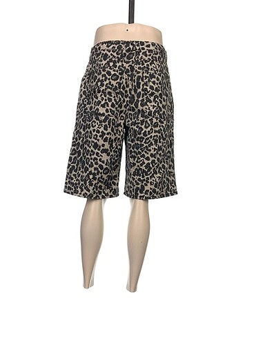 40 Beden Bershka Bermuda / Kapri p İndirimli.