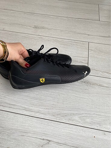 42.5 Beden Puma ferrari drift cat ayakkabı