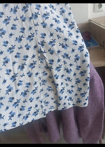 Mavi Çiçek Desenli Midi Elbise - Görsel 4